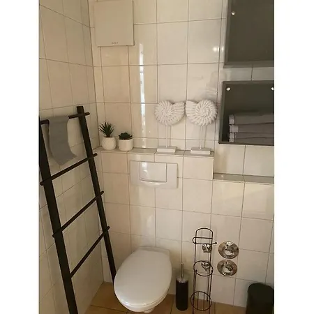 With Swimming Pool * Bodman-Ludwigshafen